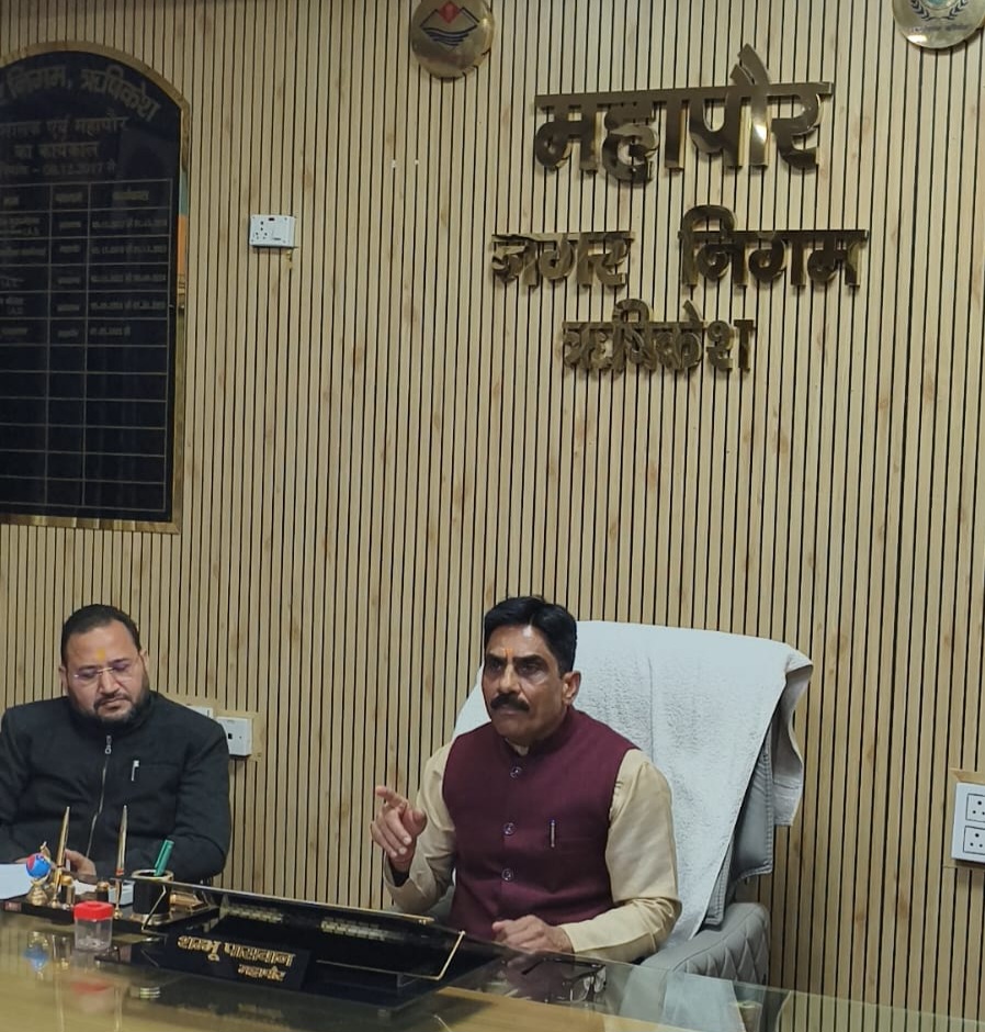 ऋषिकेश नगर निगम के यशस्वी एक वर्ष महापौर शंभू पासवान के नेतृत्व में विकास की नई ऊंचाइयों पर योग नगरी