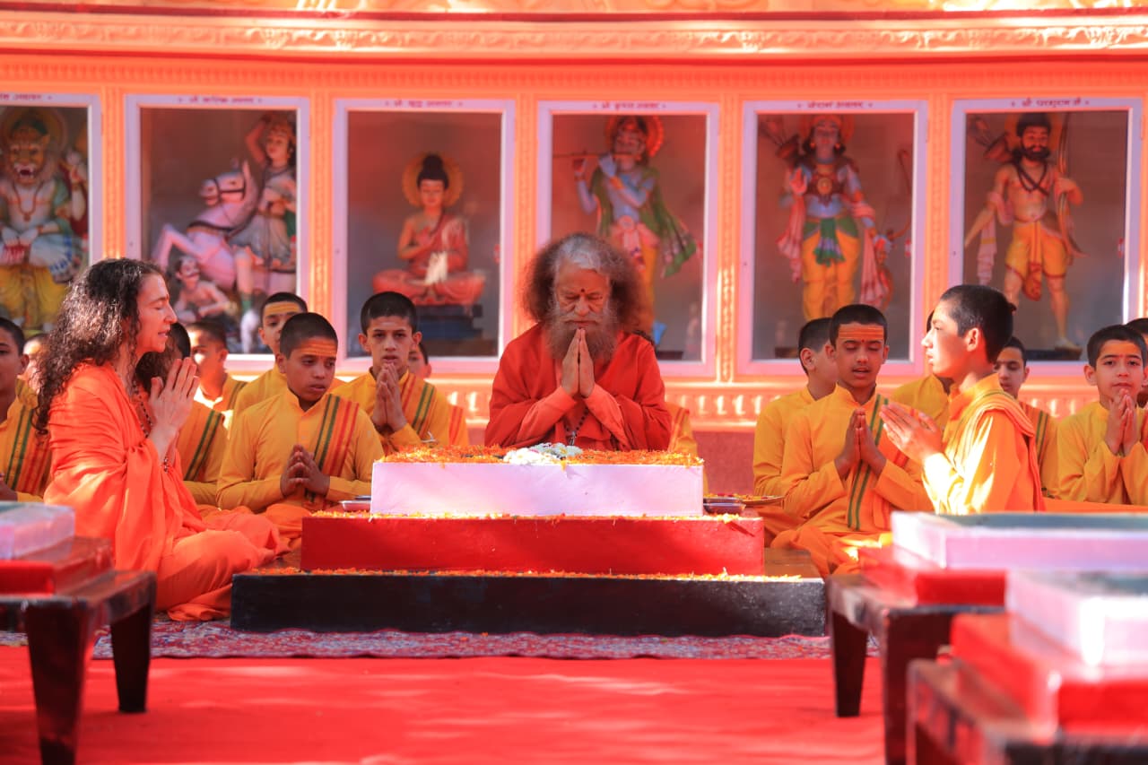 परमार्थ निकेतन में तीन दिवसीय हनुमान जन्मोत्सव कार्यक्रम का दिव्य व भव्य आयोजन