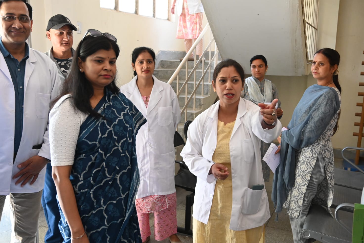 आयुक्त रंजना राजगुरु ने टिहरी में आयुष एवं होम्योपैथी स्वास्थ्य सेवाओं का लिया जायजा
