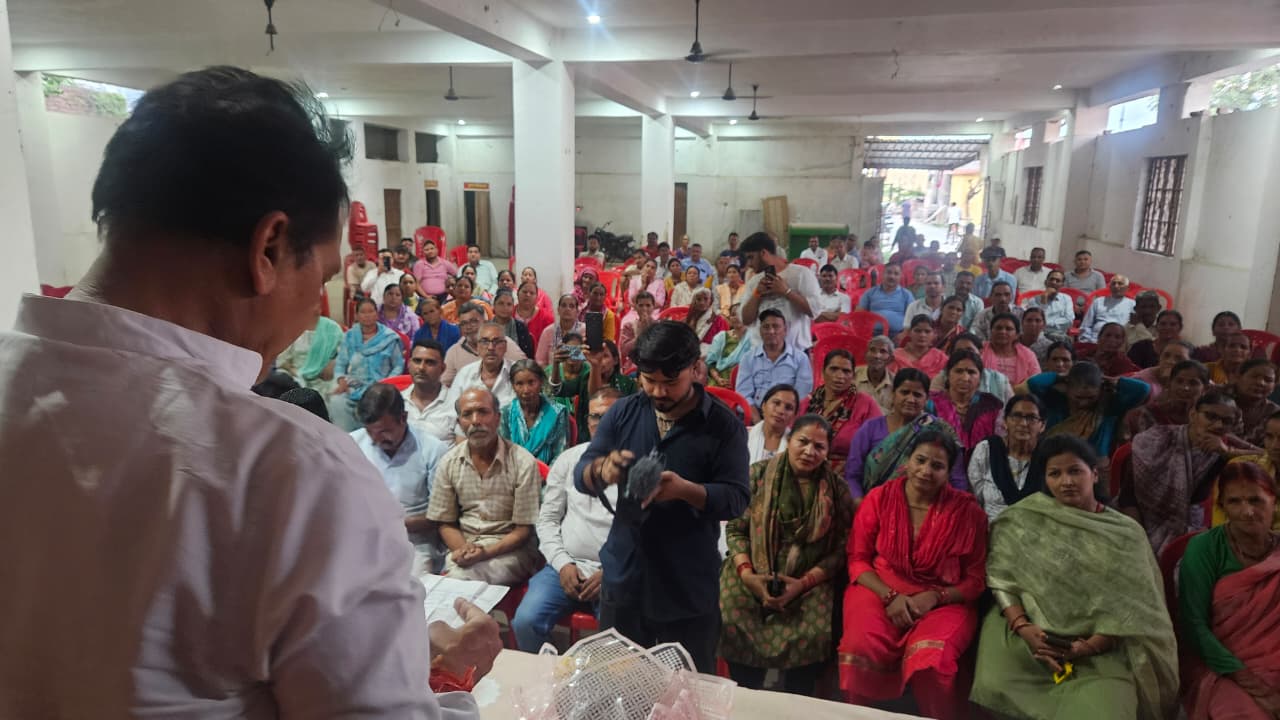 जनता मिलन कार्यक्रम में ऋषिकेश विधायक डॉ. प्रेमचंद अग्रवाल का क्षेत्रीय जनता, एवं जनप्रतिनिधियों ने भव्य स्वागत किया।