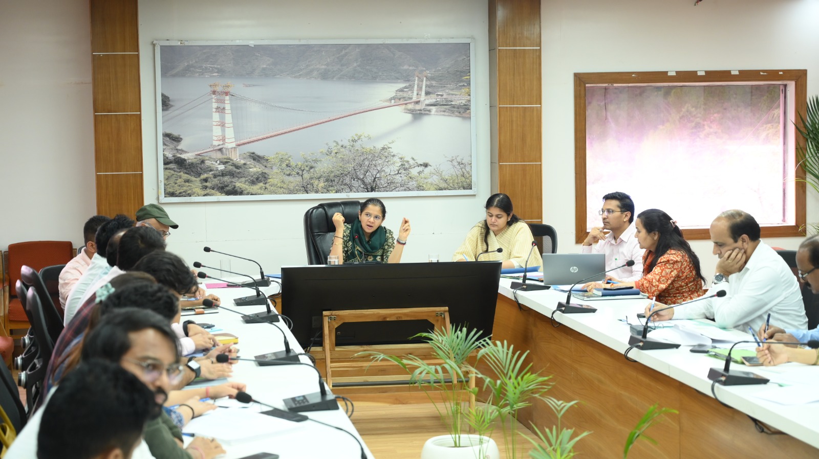 टीबी मुक्त भारत अभियान को सफल बनाने हेतु लक्ष्य को लेकर करें कार्य ।