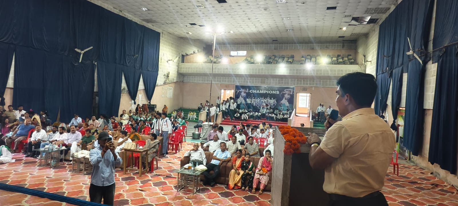 महापौर शम्भू पासवान की घोषणा—स्मृति द्वार एवं अपर गंगा नगर का नाम शहीद प्रदीप सिंह रावत के नाम पर किया जाएगा