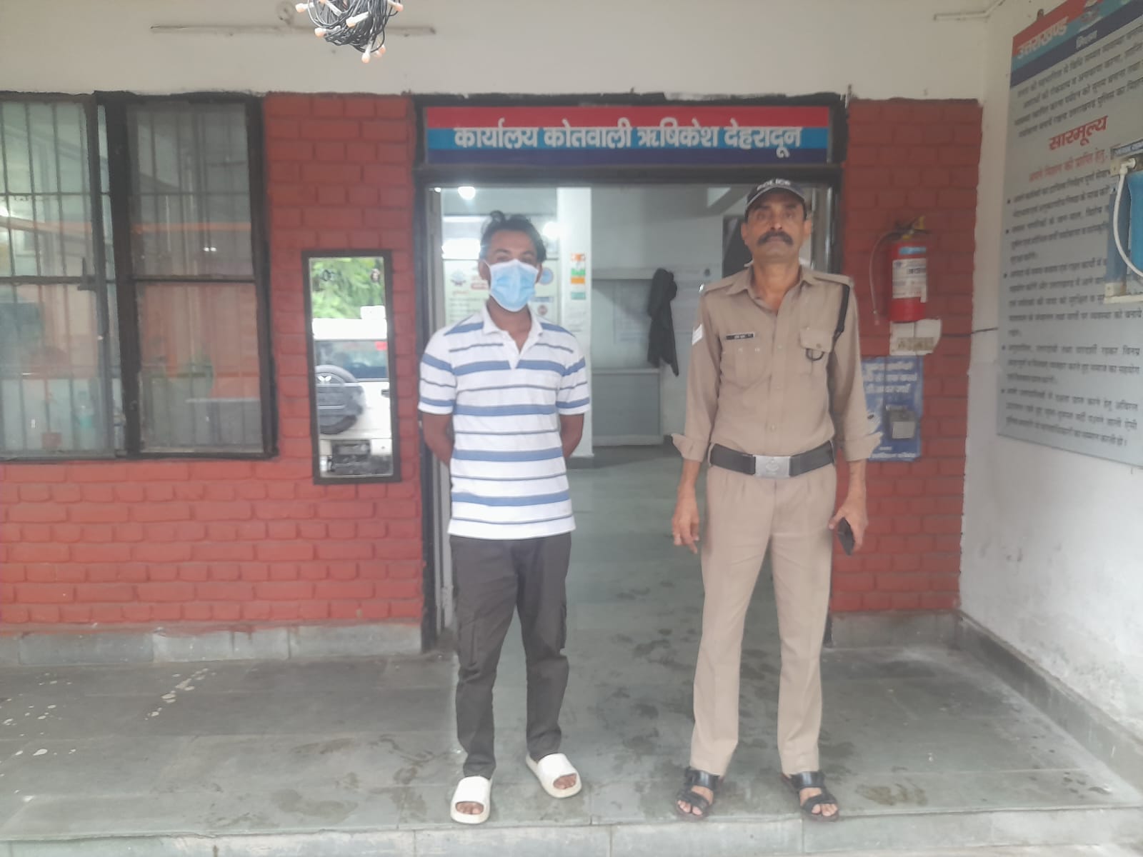 ऋषिकेश पुलिस ने फरार वारंटी को किया गिरफ्तार, न्यायालय में पेश कर भेजा जेल
