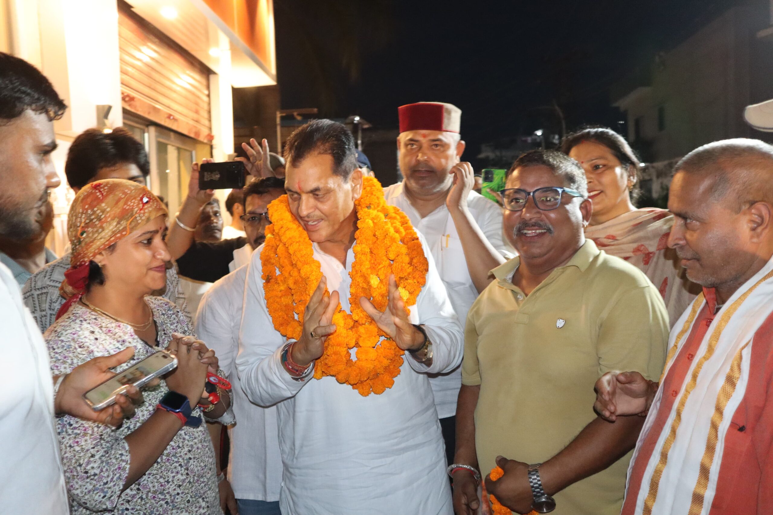 हरिपुर कला में 2.83 करोड़ की सड़क का भूमि पूजन जनता की जरूरत के अनुरूप विकास कार्यों को प्राथमिकता प्रेमचंद अग्रवाल