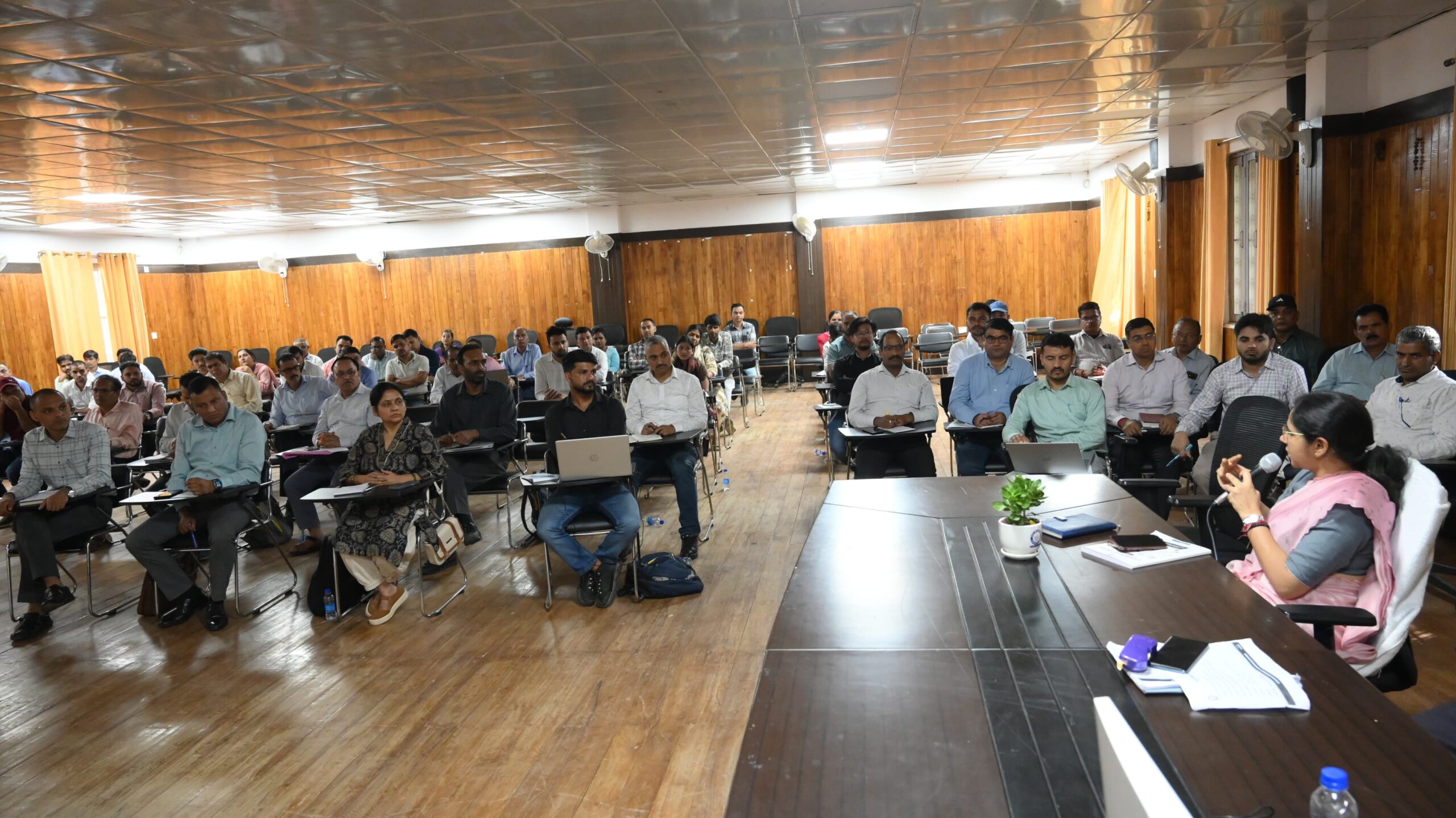 जनगणना-2027 के द्वितीय चरण के प्रथम दिन का प्रशिक्षण सम्पन्न