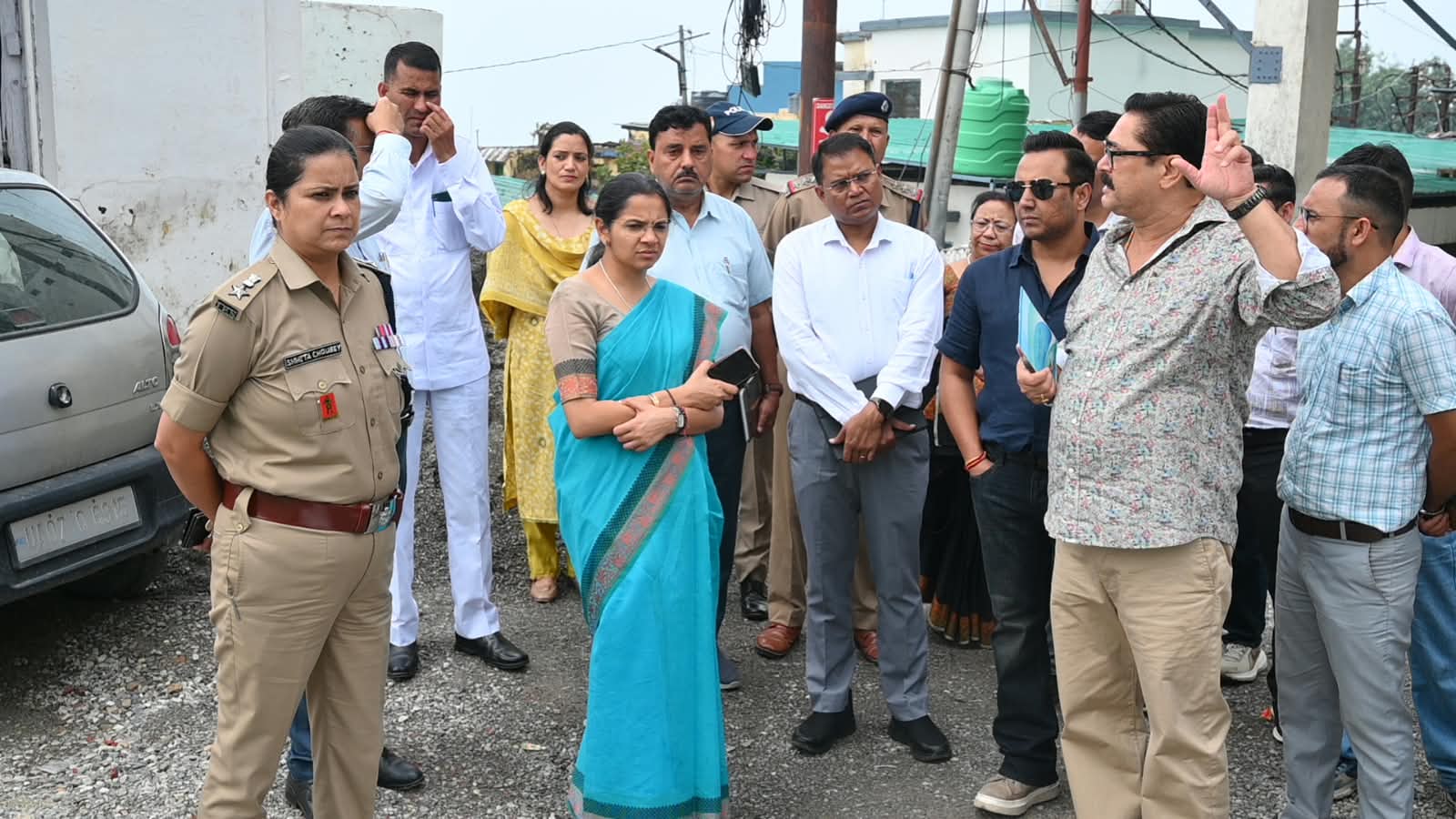 कुंजापुरी मेले की तैयारियों का जिलाधिकारी ने लिया जायजा सेफ्टी ऑडिट एवं क्राउड मैनेजमेंट को लेकर दिए आवश्यक दिशा-निर्देश