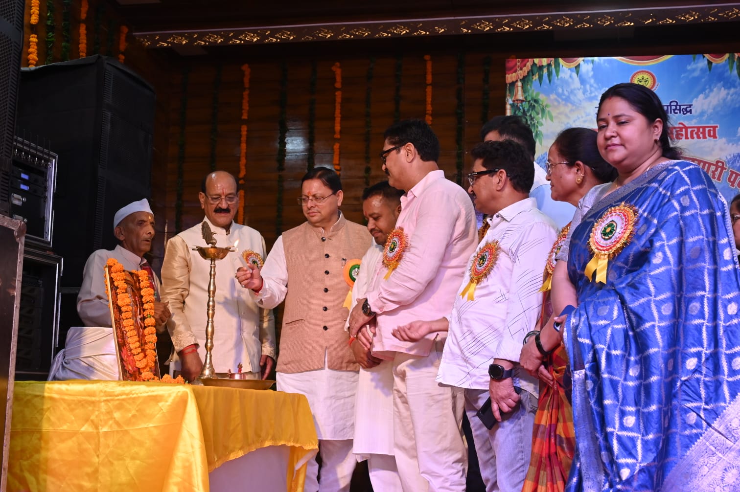 मुख्यमंत्री पुष्कर सिंह धामी ने किया मां कुंजापुरी मेले की स्वर्ण जयंती का शुभारंभ